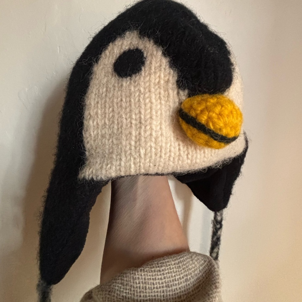 Wool Penguin Hat Fleece Lined Made In Nepal Chunky Knit - Picture 3 of 7